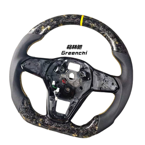 Volant sport en fibre <span class=keywords><strong>de</strong></span> carbone forgé pour Volkswagen Golf 8 GTI / R (MK8) - Product Image 2