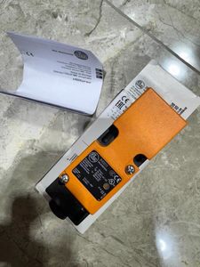 Interruptor de proximidad IFM IM0011 Origen China ENVÍO 30 DÍAS DESPUÉS - Product Image 1