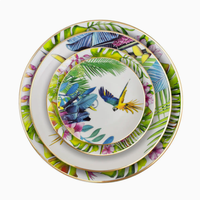 Service de table en porcelaine fine à imprimé floral tropical, assiettes rondes à bord doré pour la maison, les mariages, les fêtes et les dîners élégants