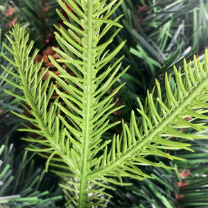 Green Christmas Garland <strong>Pine</strong> <strong>Cones</strong> and Berry Christmas Wreath - Product Image 5
