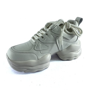 <span class=keywords><strong>Scarpe</strong></span> <span class=keywords><strong>da</strong></span> passeggio sportive <span class=keywords><strong>da</strong></span> <span class=keywords><strong>donna</strong></span> all'ingrosso, leggere e traspiranti, con lacci, suola spessa, in pelle bianca, casual, con rialzo - Product Image 1