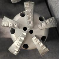 Outils de forage à grande vitesse 5 lames 9 1/2 "mèches PDC à corps en acier avec fraises de 16mm foret diamanté PDC pour le forage de puits de pétrole
