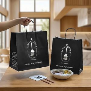 Sac en papier kraft biodégradable personnalisé avec logo imprimé pour la livraison de pâtes et salades à emporter - Product Image 3