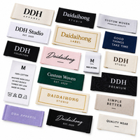Étiquettes tissées écologiques personnalisées 100 % premium imprimées, carrées, avec pli de finition au col, pour vêtements, sacs et chaussures, avec logo de marque
