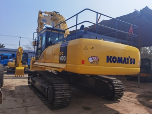 Excavatrice d'occasion Komatsu PC400-7 du Japon, pratique et performante, faible nombre d'heures de travail, adaptée à tous les types d'environnements de travail complexes - Product Image 3