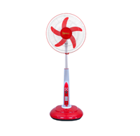 OEM personnalisé 16/18 pouces à énergie solaire rechargeable ventilateur sur pied DC 12V télécommande oscillant à faible bruit pour hôtel usage extérieur