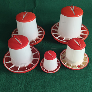 Mangeoires et abreuvoirs en plastique pour volailles, baril blanc avec fond rouge, abreuvoir automatique pour poulets, mangeoire automatique pour poulets à vendre - Product Image 3