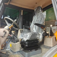 Chargeuse-pelleteuse JCB 4CX d'occasion, 4x4, moteur d'origine, faible nombre d'heures de fonctionnement, JCB 4CX d'occasion à vendre