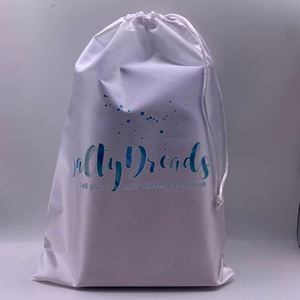 Sacs à cordon en soie 100% de haute qualité, sacs cadeaux en satin noir avec cordon pour vêtements - Product Image 4