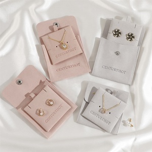 Pochette en microfibre rose PUPPYSEW pour bijoux avec logo, pochette en microfibre à bouton-pression avec insert, pochette pour collier - Product Image 5
