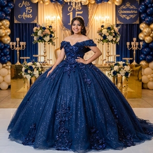 Robe de Quinceañera moderne bleu marine Lsany285 avec appliques florales 3D, tulle scintillant, robe de bal, traîne chapelle, corsage en cœur - Product Image 1