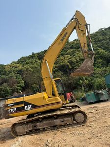 Excavatrice sur chenilles d'occasion Cat320B 320BL 20 tonnes CAT 320 en bon état à vendre - Product Image 2