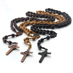 Collar de Rosario de Madera, Cuentas de Madera Talladas con Cruz de <span class=keywords><strong>Jesús</strong></span>, Rosario de Primera Comunión, Recuerdos de Bautizo, Regalos Católicos - Product Image 1