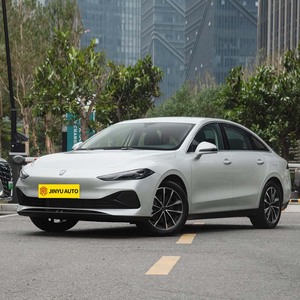 Roewe D7 2025 DMH 125km Edición Campeón Mundial, Vehículo Híbrido Enchufable de Nueva Energía de Roewe Cars - Product Image 1