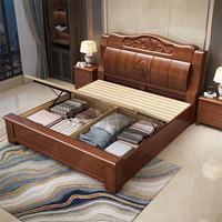 Cadre de lit classique en bois massif sur mesure, directement de l'usine, avec table de chevet à 2 tiroirs, meubles de suite de chambre à coucher pour usage commercial et domestique, vente en gros