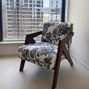 Poltrona Richard Stile Europeo in Legno Massello. Arredamento Moderno <span class=keywords><strong>per</strong></span> la Casa, Divano Singolo, Sedia Lounge. Sedie da Soggiorno - Product Image 3