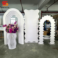 Ensemble de toile de fond en PVC blanc personnalisé lisse, décoration de mariage, décoration de scène en acrylique, arche de mariage pour les événements de fête
