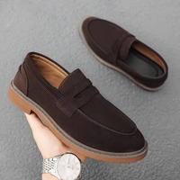 Mocassins en daim pour hommes, chaussures décontractées à enfiler, talon bas, légères, pour la marche quotidienne, chaussures plates pour le travail