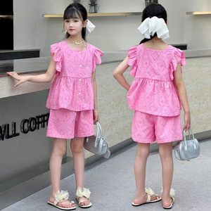 Nouvel Arrivage Ensemble 2 Pièces Décontracté d'Été pour Filles, Couleur Unie, en Polyester/Coton Respirant, Haut Rose Sans Manches et Short à Volants pour Enfants - Product Image 1