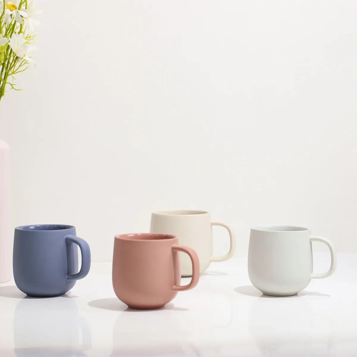 wholesale nordic creative minimalist milk mug cup ceramic cream white ceramic coffee mugs for cafe