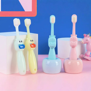 Spazzolino da Denti per Bambini a Forma di Ippopotamo, Setole Morbide, 0-8 Anni, Manico Corto, Spazzolino da Allenamento in Plastica, Vendita all'Ingrosso - Product Image 3