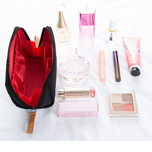 Cosmetic Bag Leather Zipper Closure Portable Travel Storage Case With Compartments For Women Everyday Use - Product Image 3