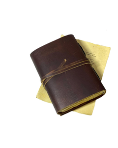 Carnet en cuir Mother Earth fait main, style vintage, avec couverture gaufrée, pages vierges pour écrire, dessiner, esquisser et prendre des notes - Product Image 5