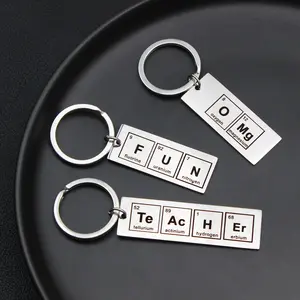 Bán buôn cảm hứng Keychain kim loại thép không gỉ Mặt dây chuyền Keychain hóa học định kỳ Bảng móc chìa khóa quà tặng cho phụ nữ người đàn ông