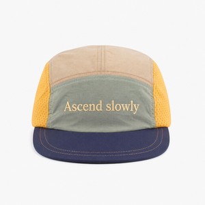 Gorra Deportiva Ajustable de 5 Paneles con Logotipo Personalizado, Transpirable, Impermeable, con Parche de PVC, para Exteriores, a la Moda, Venta al por Mayor, Pedido a Granel del Fabricante - Product Image 2