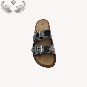 Sandalias de Playa Ventiladas de Verano con Pedrería para Mujer, Pantuflas Cómodas y Duraderas, Sandalias Ligeras, MOQ Bajo para Prueba - Product Image 6