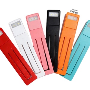 Nueva Lámpara de Lectura Recargable con Luz LED, Batería de Litio, Control por Botón, para <span class=keywords><strong>Kindle</strong></span>, Diseño Plano, Colores Rojo/Blanco/Negro - Product Image 2