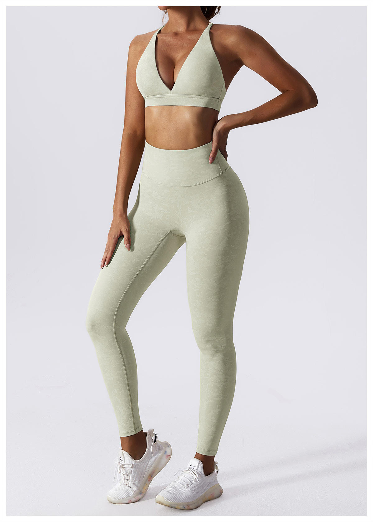 สีเขียว