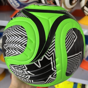 Balón de Fútbol de Alto Rendimiento Confiable para las Competiciones de la Copa 2026, Cosido a Máquina con Unión Térmica, Tamaño 5, Material de PVC y PU - Product Image 6