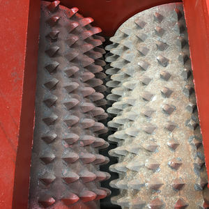 Frantoio a Doppio Rullo per Carbone e Coke, Prezzo Competitivo per la Frantumazione di <span class=keywords><strong>Materiali</strong></span> Fragili - Product Image 5