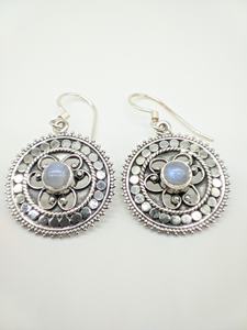 Boucles d'oreilles en pierre de lune arc-en-ciel naturelle, faites à la main, en argent sterling 925, bijoux pour femmes, luxe, style bohème, boucles d'oreilles en pierres précieuses de créateur - Product Image 4