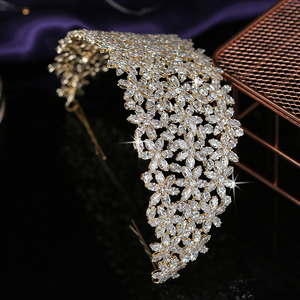 Corona con Fiori Design Elegante Accessori per Capelli da Sposa per Donne Tiara e Corona con Zirconi per Feste BC5460 - Product Image 5