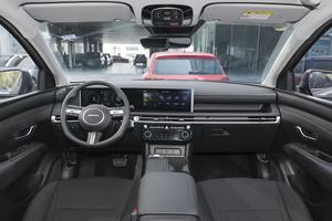 Nuova Hyundai <span class=keywords><strong>Tucson</strong></span> L 2025 Edizione Premium 1.5T Turbo Automatica R18 Euro VI con Tetto Panoramico Scuro / Guida a Sinistra - Product Image 6