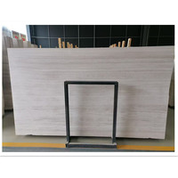 Dalles de marbre blanc chinois en gros, pierre naturelle veinée bois, pour revêtements muraux et de sol, idéales pour la décoration intérieure de villas, hôtels et maisons.