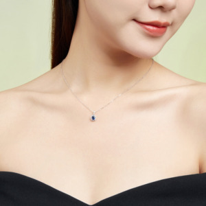 Nouveau collier pendentif ovale en or blanc 18 carats avec pierres précieuses naturelles saphir et diamant, design classique de luxe, cadeau pour femme - Product Image 4