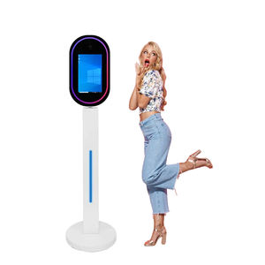 Mini Specchio Digitale Portatile Interattivo Magic Touch 360 Enchanted Round Diamond per Selfie e Foto Booth - Product Image 1