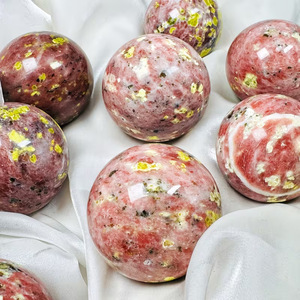 Esfera de Cristal Natural de Alta Calidad, Serpentina con Simbiosis de Aventurina Roja, Bola para Sanación - Product Image 4