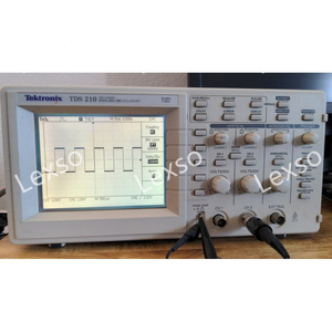 Osciloscopio Digital Tektronix TDS 210 de 60 MHz con Sondas - Product Image 2