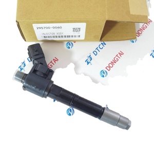 Injecteur Common Rail 31336769 295700-0060 - Product Image 1