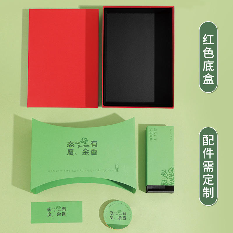 Caja de regalo roja china