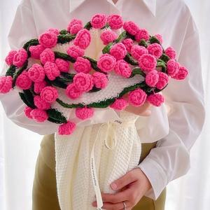 Couverture <span class=keywords><strong>de</strong></span> <span class=keywords><strong>bouquet</strong></span> <span class=keywords><strong>de</strong></span> <span class=keywords><strong>roses</strong></span> tissée à la main prête à l'emploi pour fleurs <span class=keywords><strong>de</strong></span> muguet <span class=keywords><strong>et</strong></span> <span class=keywords><strong>de</strong></span> marguerites au crochet, décoration intérieure <span class=keywords><strong>et</strong></span> cadeaux <span class=keywords><strong>de</strong></span> vacances - Product Image 3
