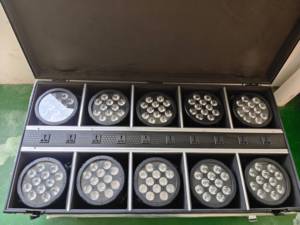 10 pezzi all'aperto Ip65 12x18w RGBWAUV 6 in1 batteria senza fili luce Wifi controllo del telefono Touch Display - Product Image 5