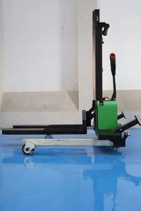 WELIFTRICH Straddle Leg 1000kg 1200kg Apilador de autoelevación completamente eléctrico Apilador de carga automática portátil - Product Image 2