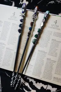 Baguette <span class=keywords><strong>Magique</strong></span> Vert Aventurine Argent <span class=keywords><strong>Arbre</strong></span> <span class=keywords><strong>de</strong></span> <span class=keywords><strong>Vie</strong></span> Alliage 2023 Nouveau 50 Amour Gemstone Feng Shui Quartz Cristal Baguette Brunissage CN;ZHE - Product Image 5