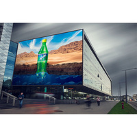Affichage LED extérieur HD P10 Animation 3D à œil nu 6000cd IP67 Étanche Signalisation numérique commerciale pour panneaux publicitaires