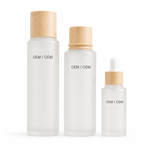 Set Anti-Acne a 3 Fasi con Acido Salicilico e Attivi Lenitivi, Produzione Diretta, Confezione Personalizzata ODM per Brand di Bellezza - Product Image 6